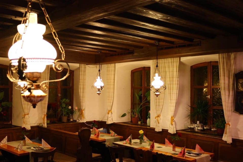 Landgasthof Hotel zum Roß Dorfgütingen Country House in Baden-Württemberg