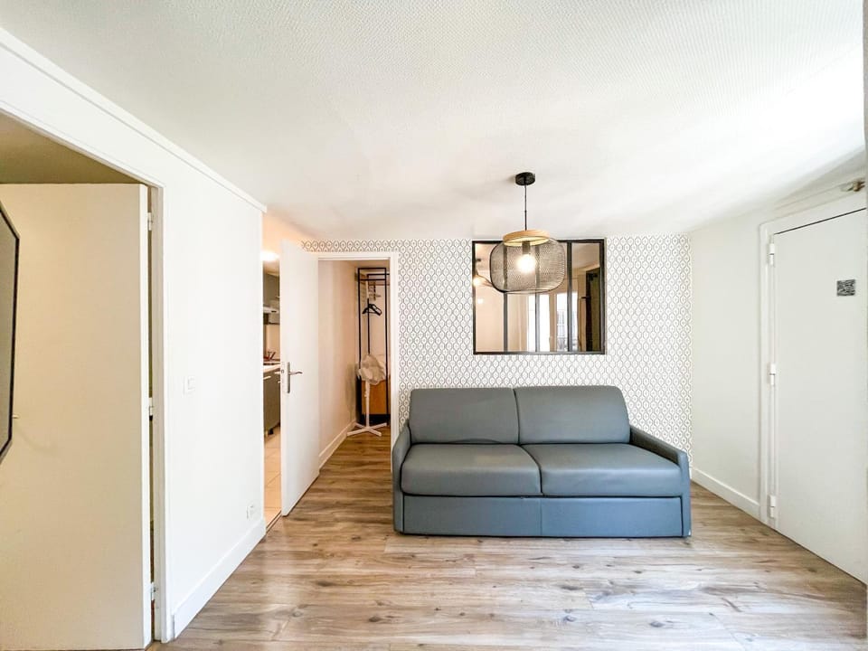 Appartement 09 - Paris Faubourg Bail Mobilité Apartment in Paris