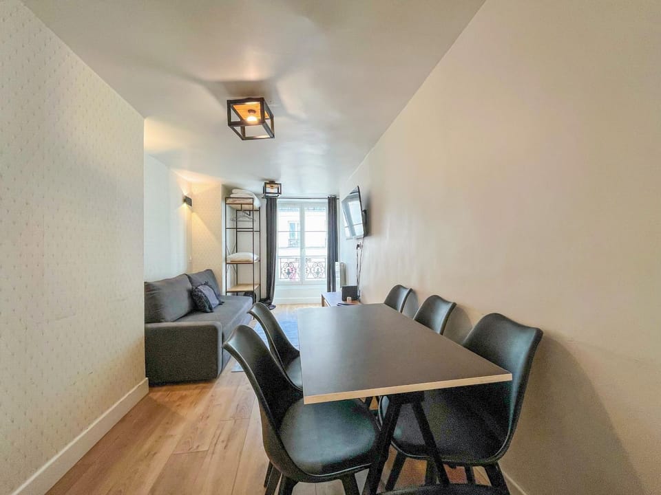 Appartement 12 - Paris Faubourg Bail Mobilité Apartment in Paris