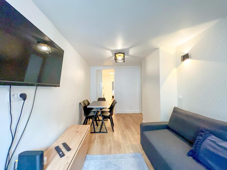 Appartement 12 - Paris Faubourg Bail Mobilité Apartment in Paris