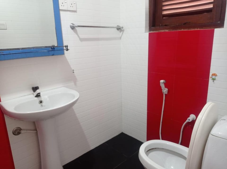 Toilet, Bathroom