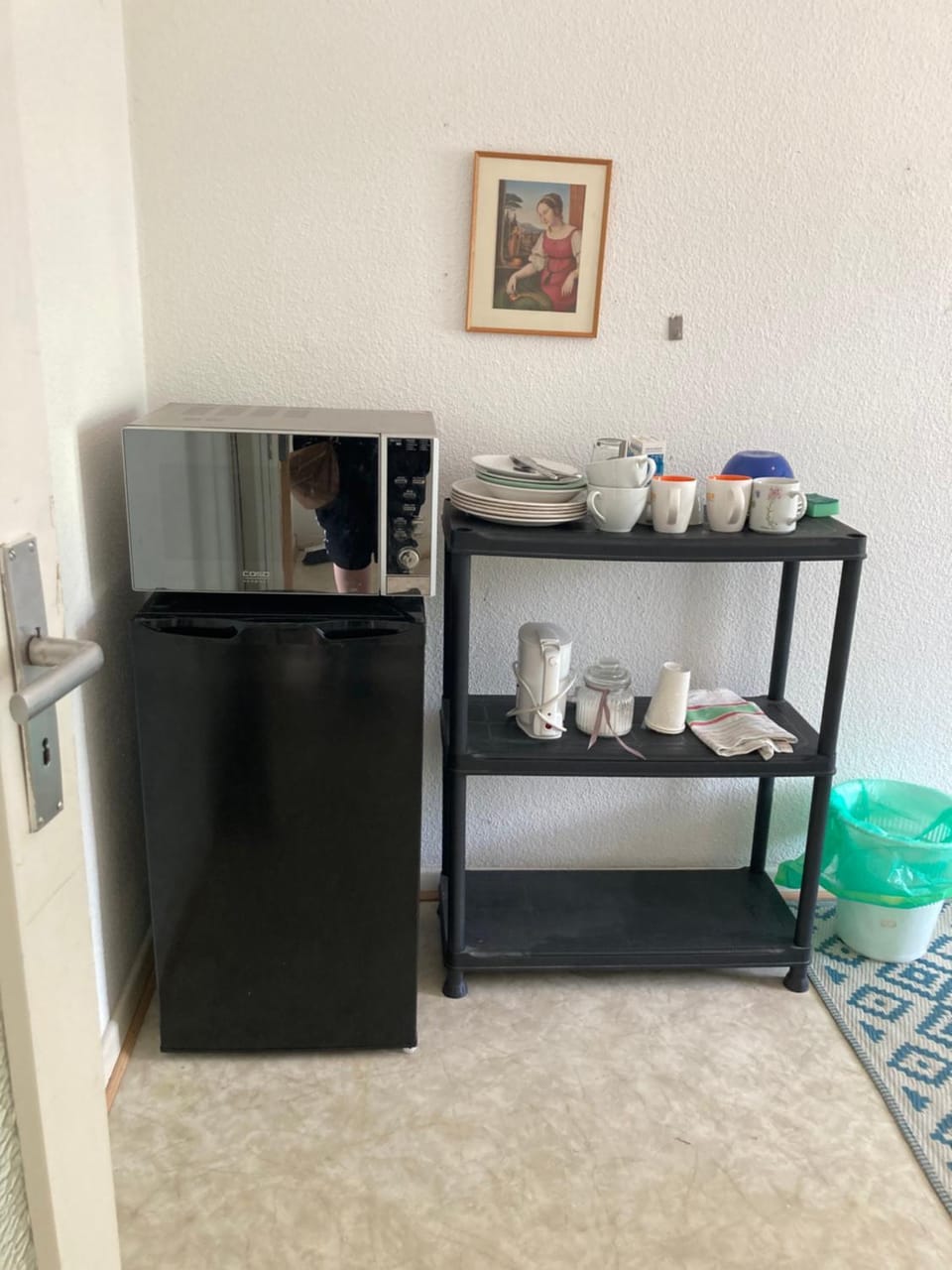 Self check in ganzes Apartment 40 m zwei Schlafzimmer Wlan Parkplatz eigenes Badezimmer mit Badewanne Kochecke Einfamilienhaus Apartment in Oberhausen