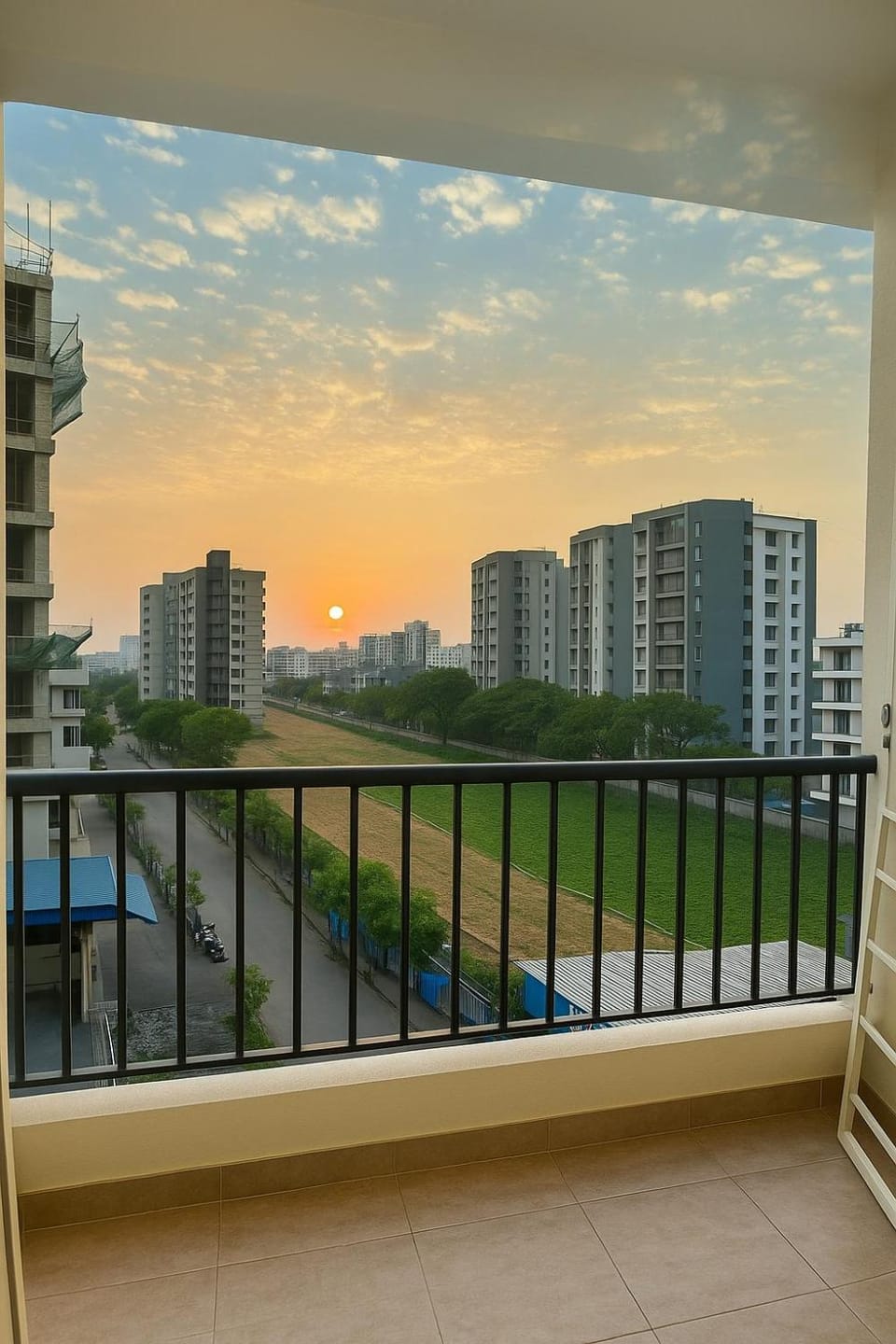 Property building, Day, View (from property/room), Balcony/Terrace, City view, Sunrise, Sunset