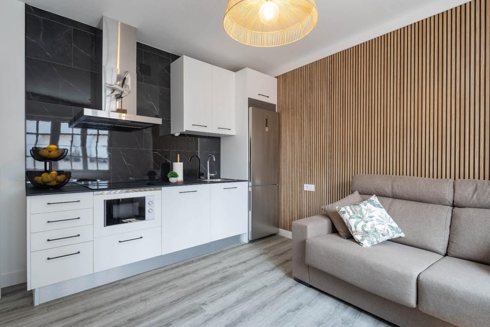 Kitchen or kitchenette, Living room