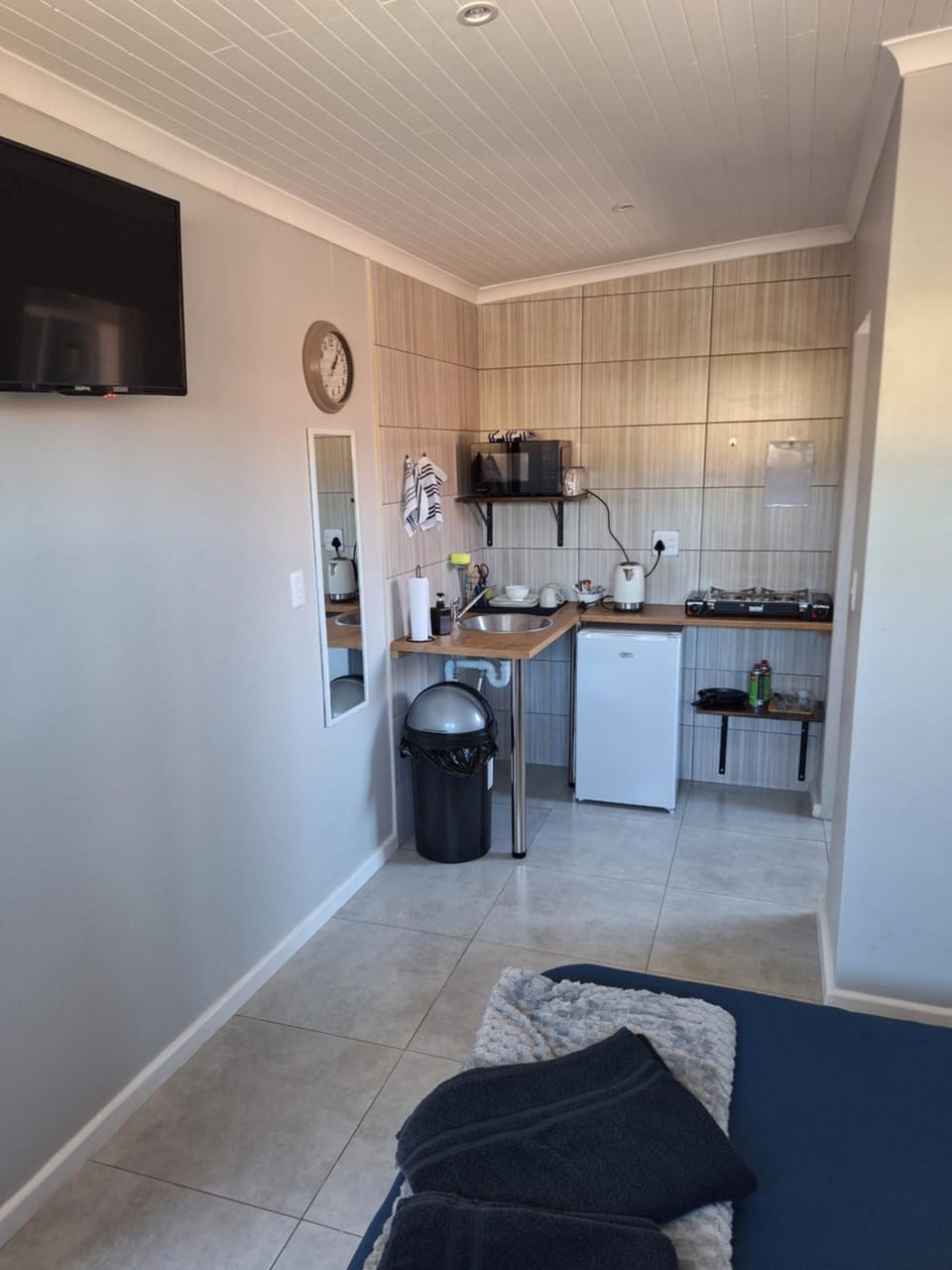 30 on Dijon room 1 Apartment in Port Elizabeth