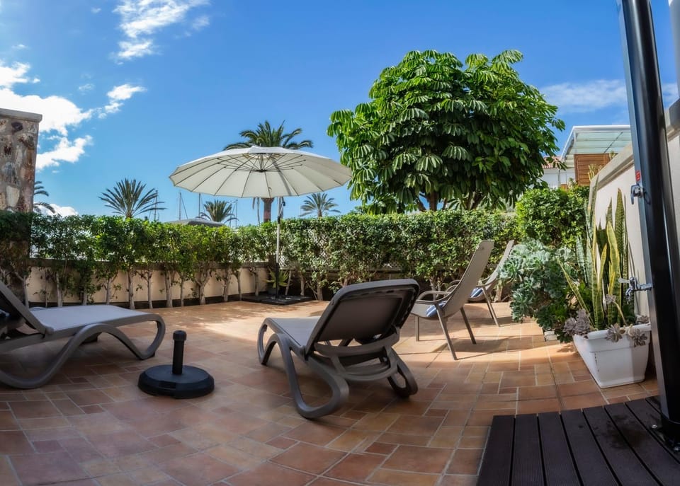 Garden, Garden, sunbed