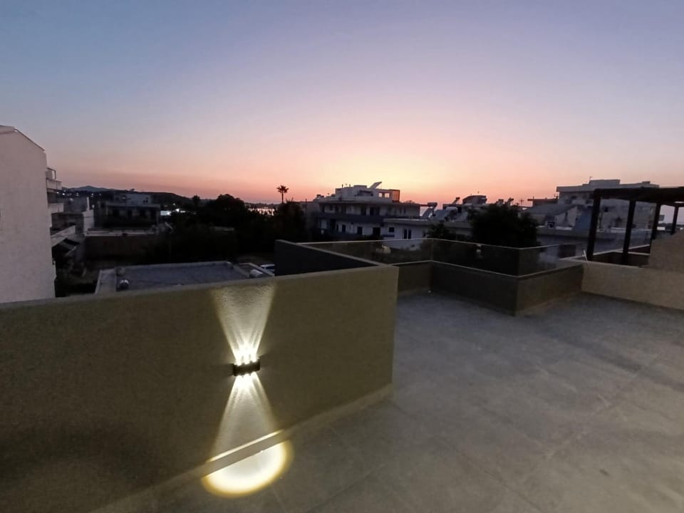 Patio, View (from property/room), Balcony/Terrace, Sunset