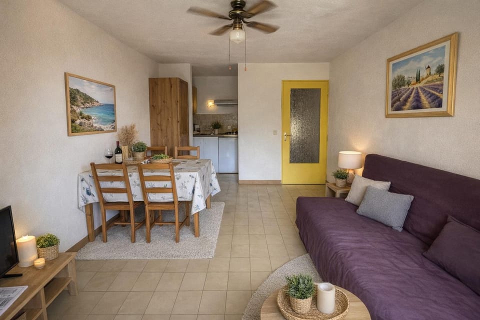 Studio à 2 pas de la mer Apartment in Fréjus