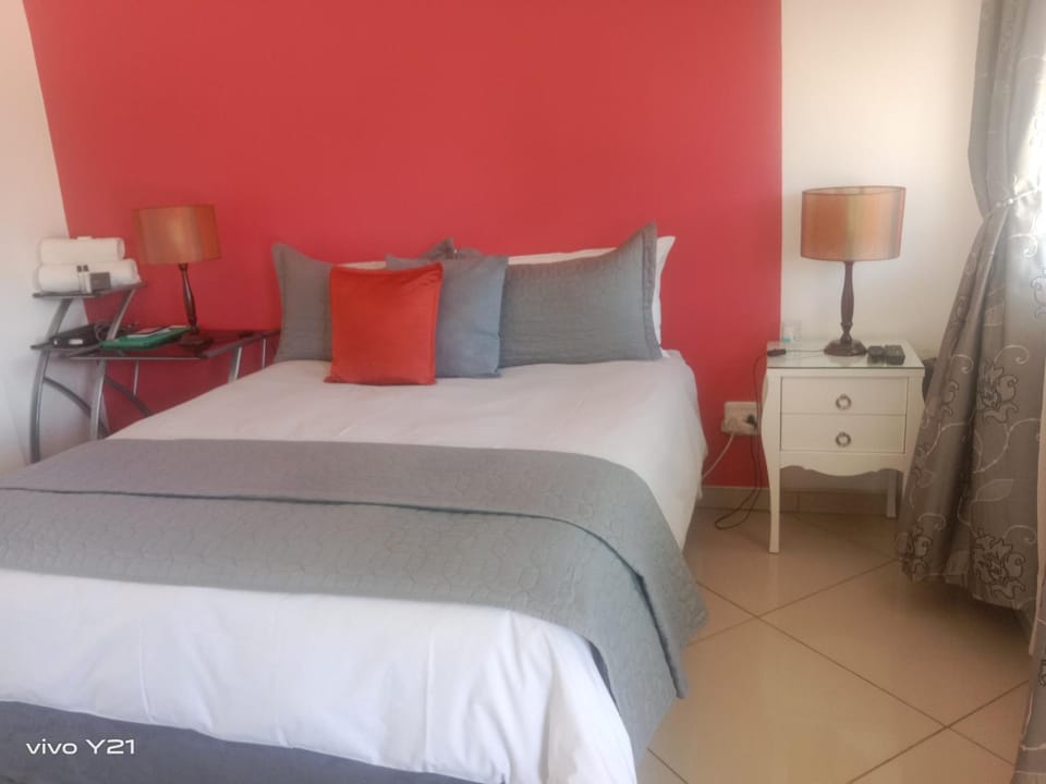 Zuzani Ikhaya B&B Bed and Breakfast in Eastern Cape