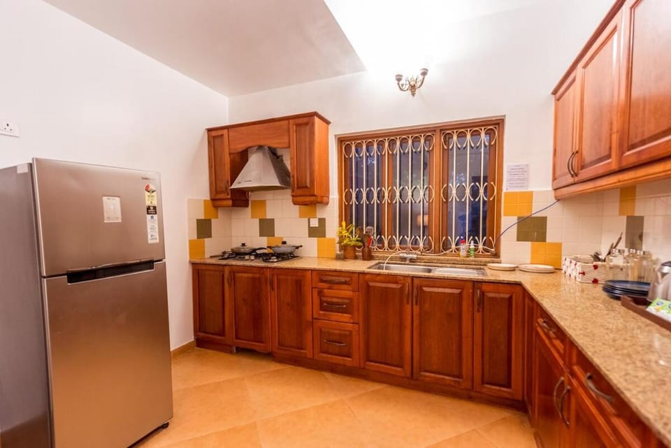 Silhouette - 3BHK Duplex Villa with Pool and Bathtub 8 min to beach Villa in Calangute