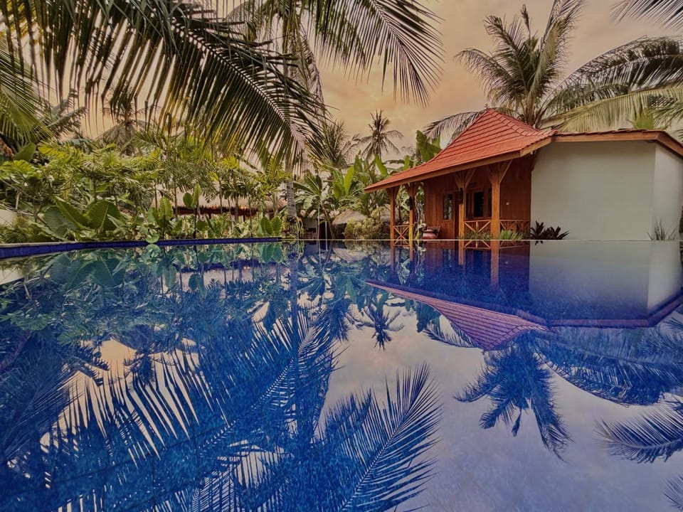 Property building, Pool view, Swimming pool