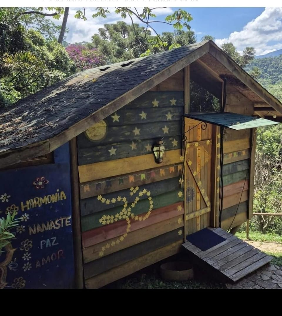 chalé Ateliê Nature lodge in State of Rio de Janeiro