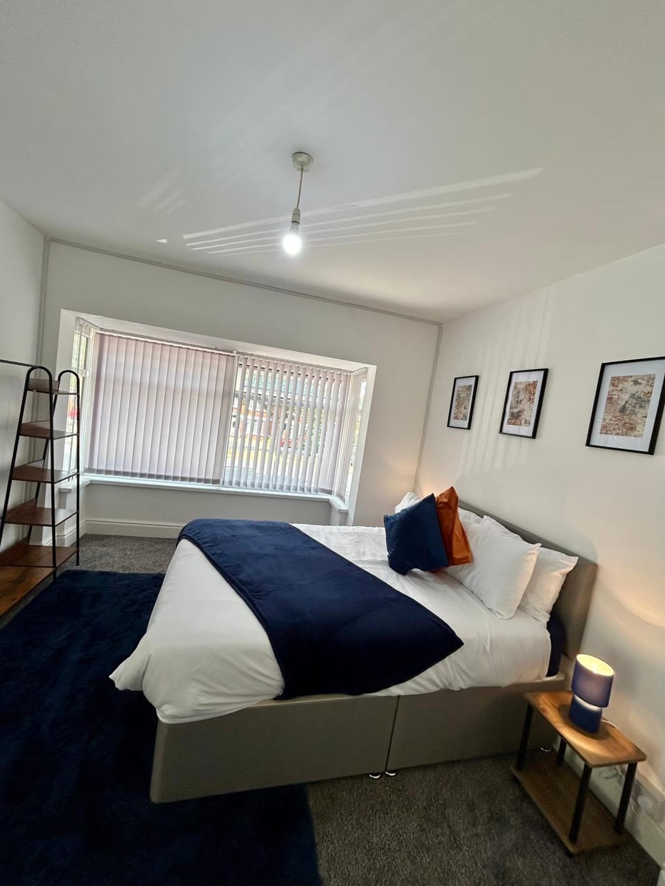 Spacious 4-Bed House Parking Ideal for Contractors House in Hull