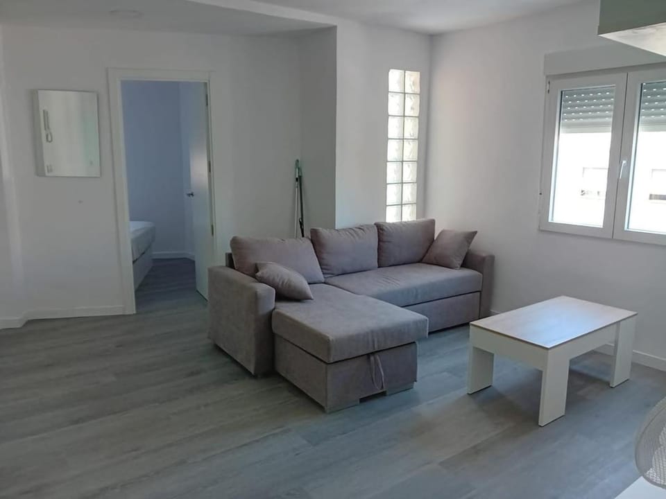 Apartment in Gandía with AC Apartment in Gandia