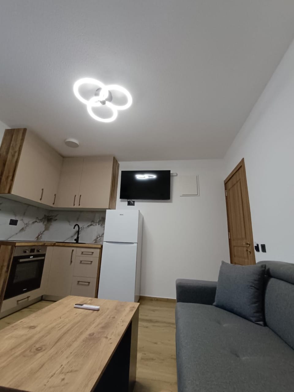 ApartmaniMD apartman 5 uzivanje na pravom mjestu Apartment in Montenegro