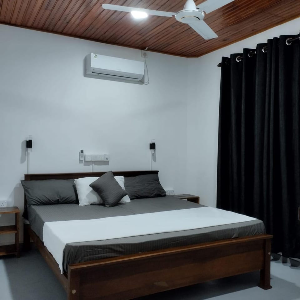3 bed rooms Apartment Ahangama Apartment in Dambulla