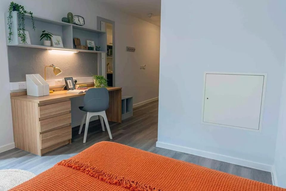 Bed, Bedroom