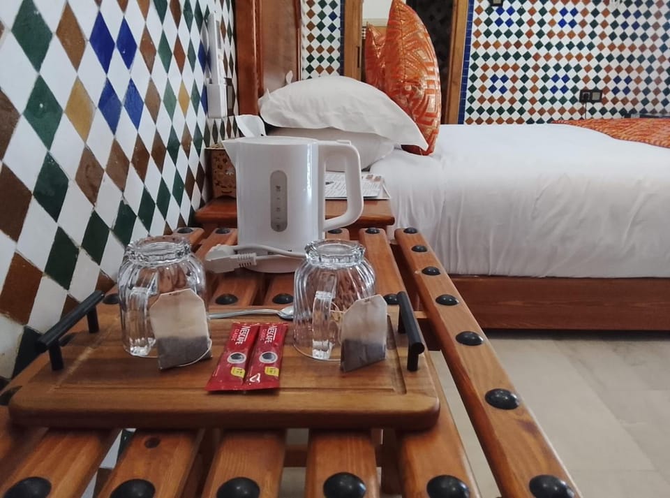 Bed, Coffee/tea facilities, Drinks