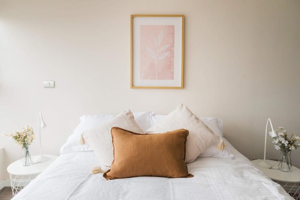 Chill Cozy 1BR Oasis w Pool & BBQ in Irarrazabal Apartment in Santiago