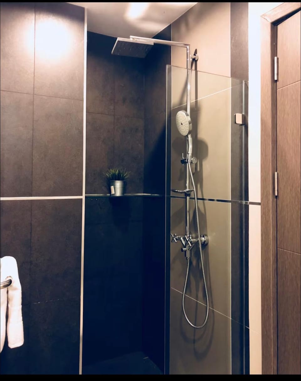 Maya Ninman area 2 bedrooms Condo Apartment in Chiang Mai