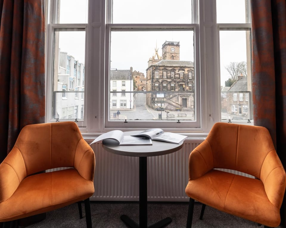 Seating area, Landmark view