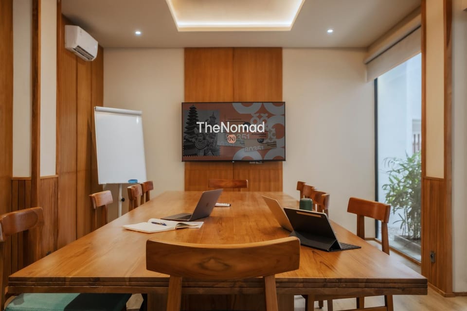 Meeting/conference room