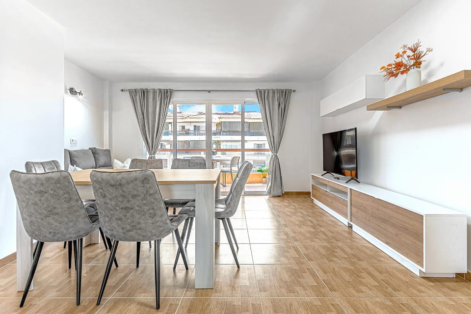 Tenerifeopenhome comfortable family apartment Apartment in Los Cristianos