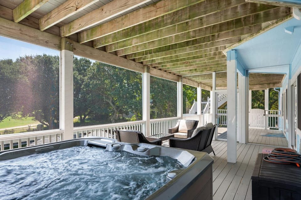 CC076 Three's a Charm House in Corolla
