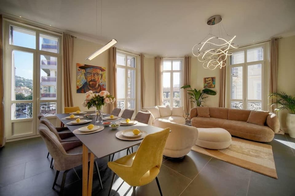 Belétage - 5BDR - 4 Bath - Cannes Center - Garage and AC Apartment in Cannes