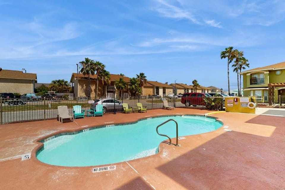 Cay Getaway House in North Padre Island