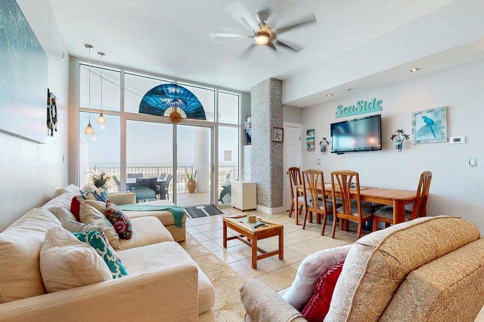 Emerald by the Sea #711 Apartment in Texas City