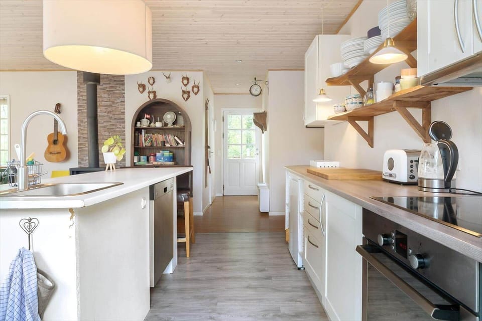 2002-Stege-Solvgranen-7 House in Stege