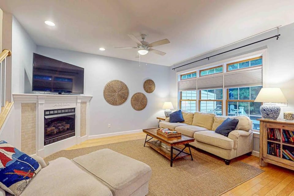 Ocean Mist --- 10 Ocean Mist Dr House in Ocean View