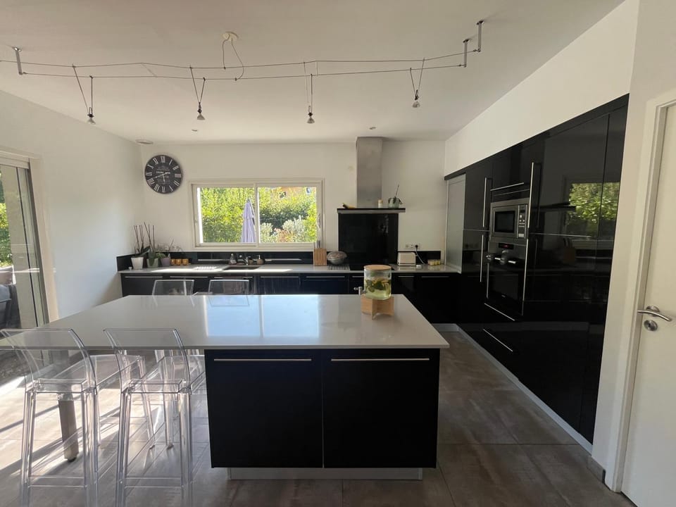 Fabuleuse villa avec piscine proche de Bordeaux et St Émilion Villa in Nouvelle-Aquitaine