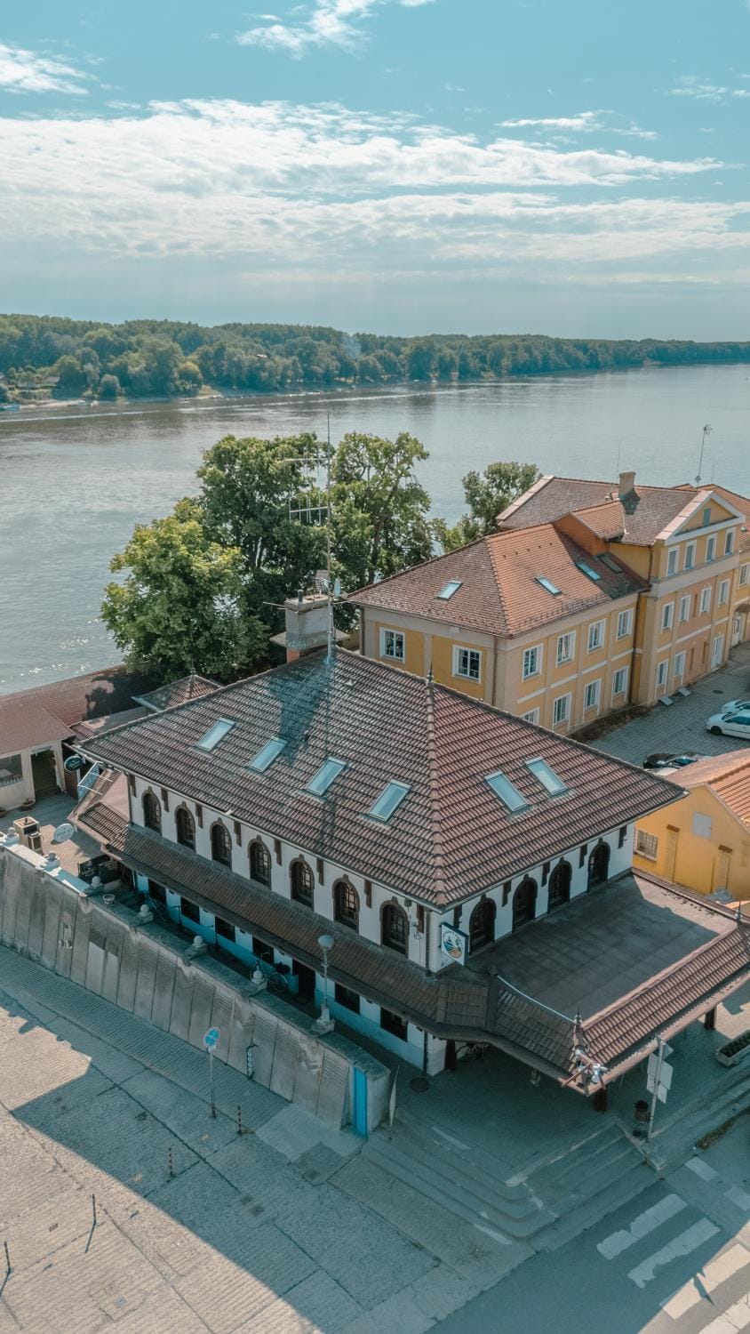 Révkapu Panzió Mohács Bed and Breakfast in Hungary