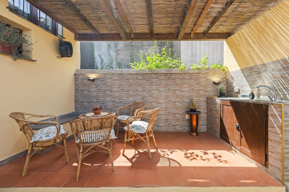 Property building, Living room