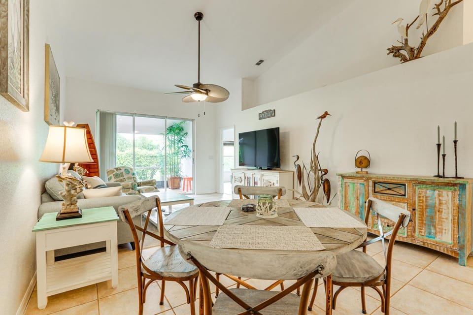 Screened Lanai + Workspace! Naples Stay Near Gulf Villa in Collier County