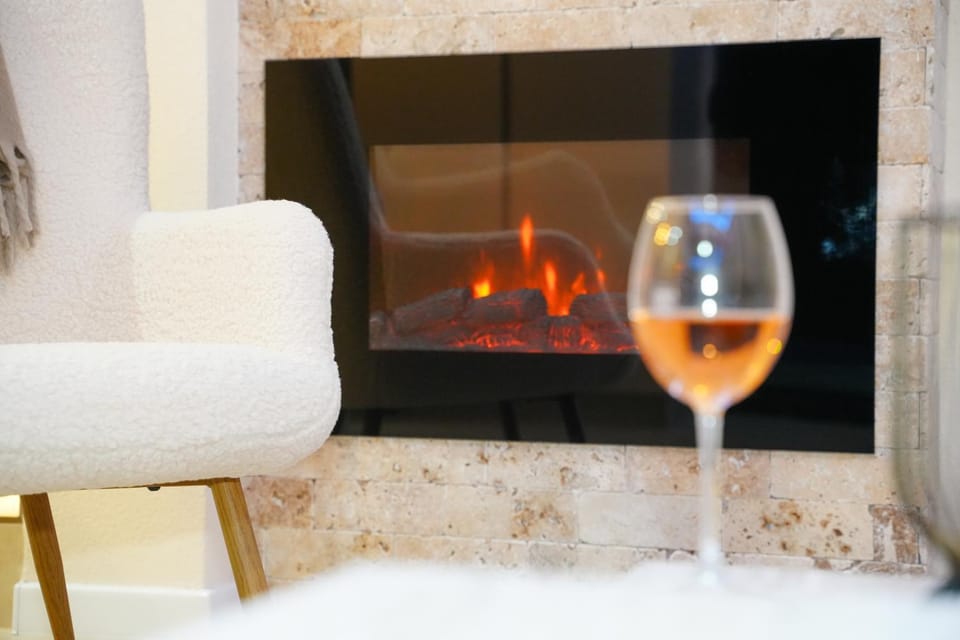 LUXIA PRIVATE ESTATE Sauna & Pool x Jacuzzi with Fireplace outdoor lounge Villa in Lika-Senj County