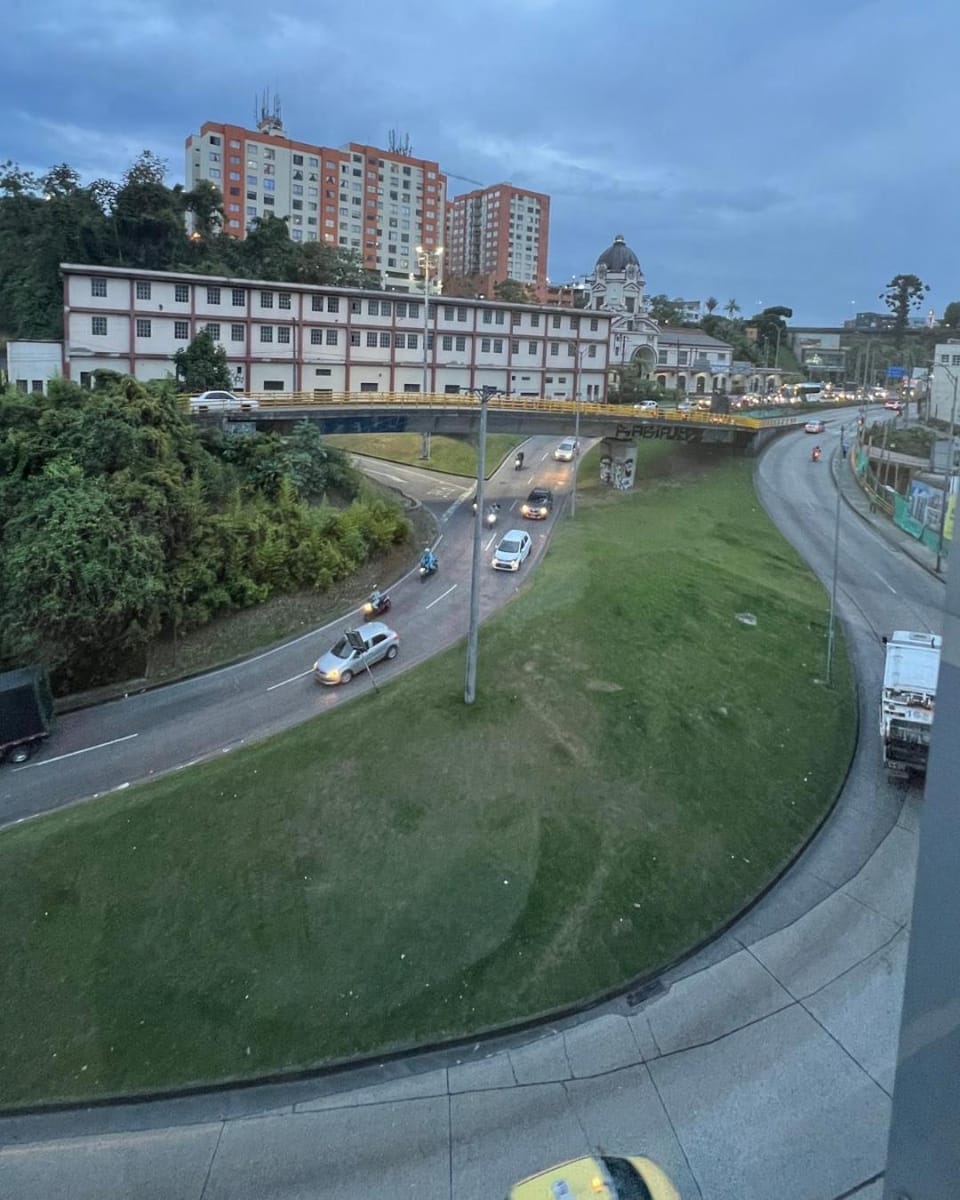 City view, Street view