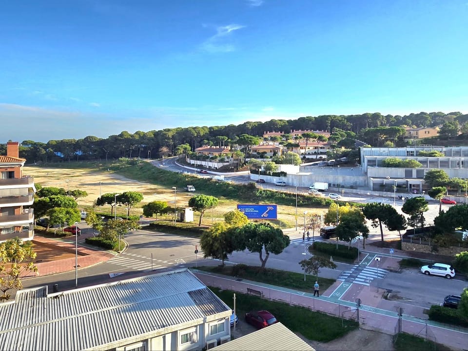 Neighbourhood, City view, Street view