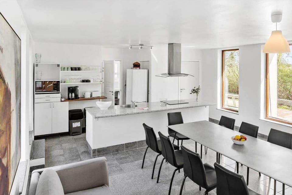 8106-Mern-kindvig-enge-Kaersangervej-6 House in Stege