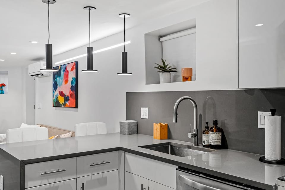 Coffee/tea facilities, Kitchen or kitchenette