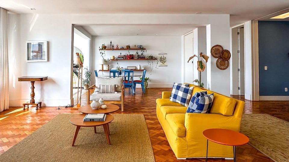 Communal lounge/ TV room, Living room, Dining area