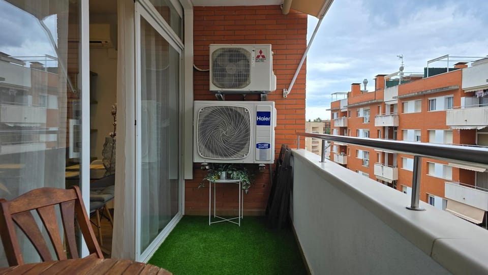View (from property/room), Balcony/Terrace, Balcony/Terrace, air conditioner