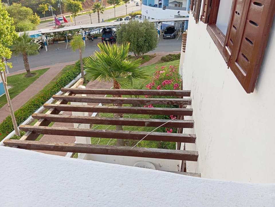 Day, Neighbourhood, View (from property/room), Balcony/Terrace
