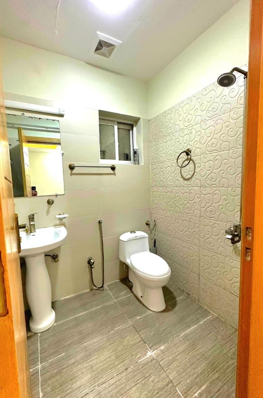 AAA Guest House Bed and Breakfast in Islamabad