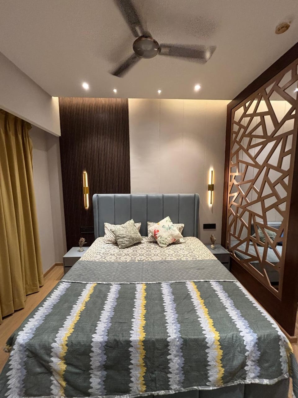 Bed, Bedroom