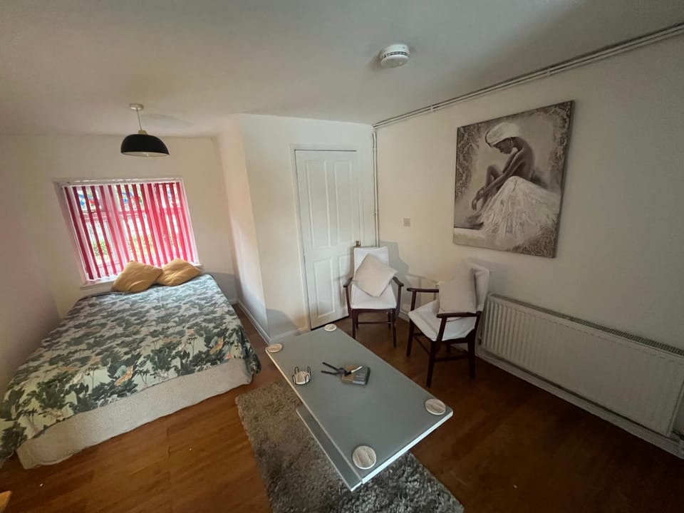 Home away from home Bed and Breakfast in Nottingham