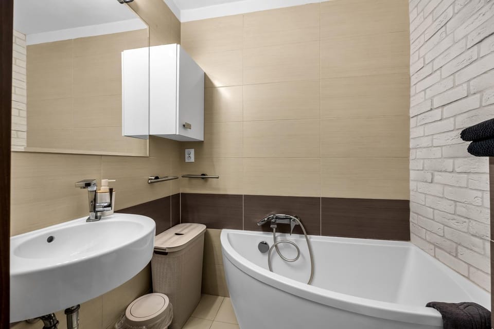 Toilet, Bathroom, Bath, towels