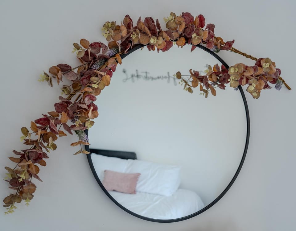 Decorative detail, Bedroom